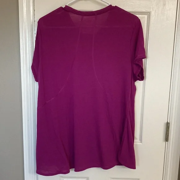 Athletic Works top short sleeves purple XXL 20 great condition 95poly/5rayon - Picture 5 of 10